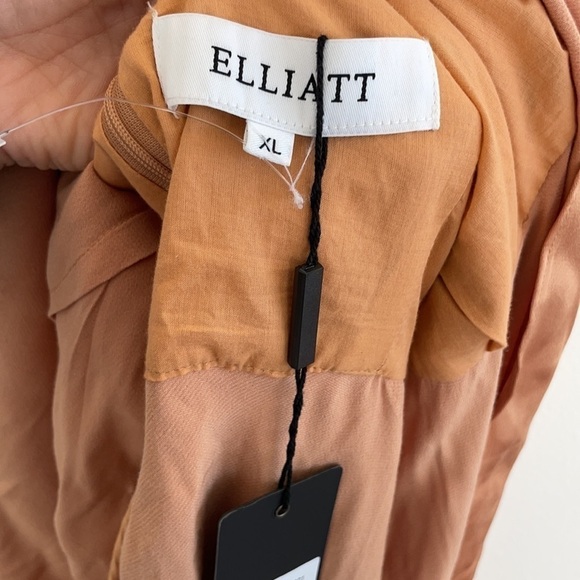 Elliatt camel/ beige Lambent dress XL NWT - Picture 7 of 9